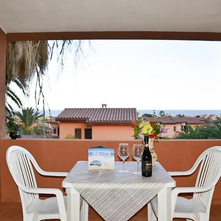 Terraced House In With Barbecue Apartment Costa Rei